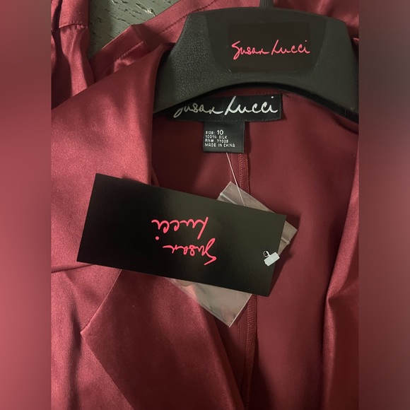 NWT Susan Lucci long sleeve tie in front blouse - Picture 3 of 8